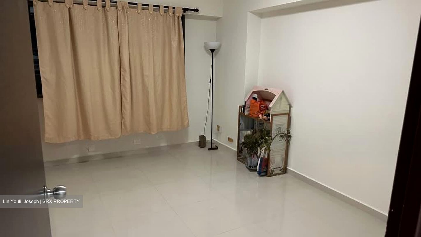 Blk 504A Montreal Drive (Sembawang), HDB Executive #585863991